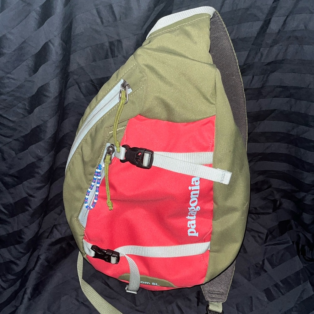 PATAGONIA ATOM 8L SLING BAG